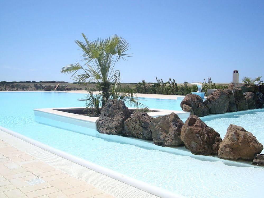 Country Resort Capo Nieddu Santa Caterina Di Pittinuri  Luaran gambar