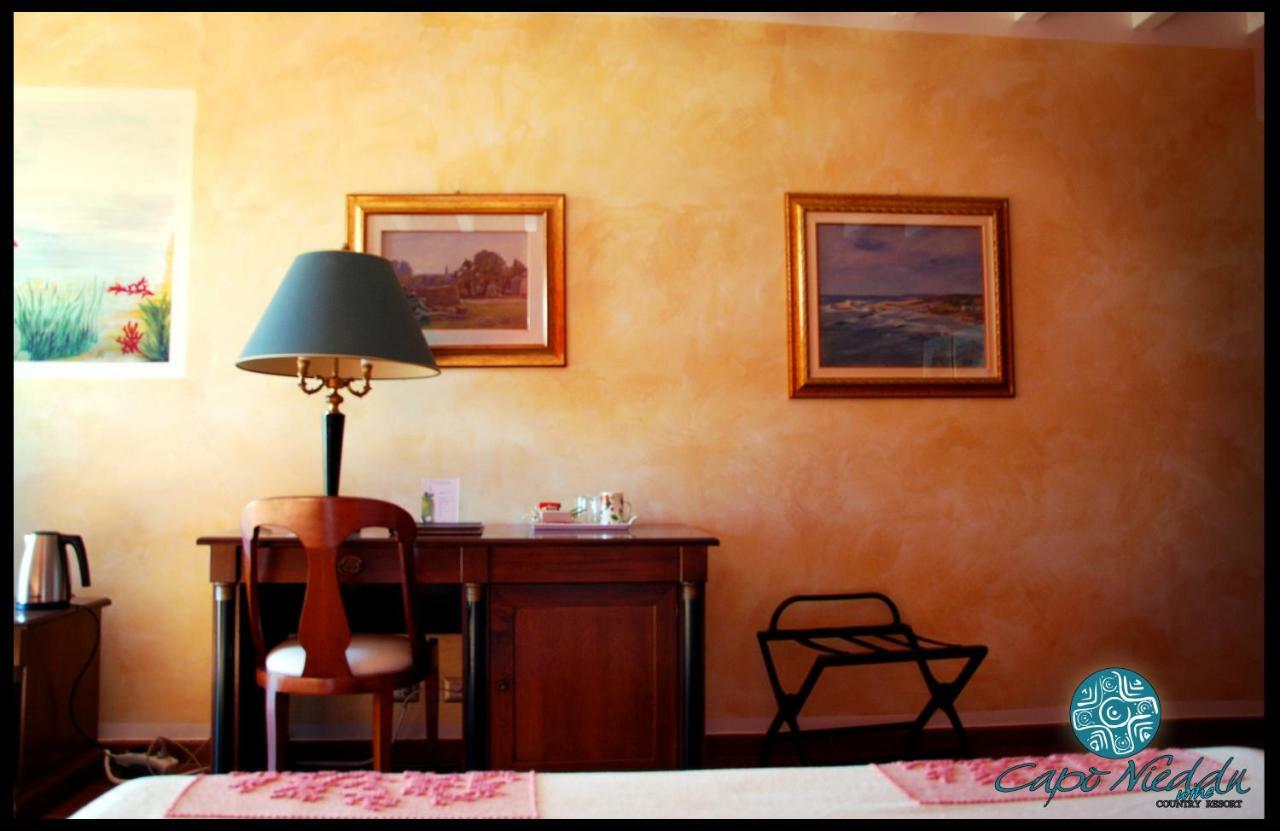 Country Resort Capo Nieddu Santa Caterina Di Pittinuri  Luaran gambar